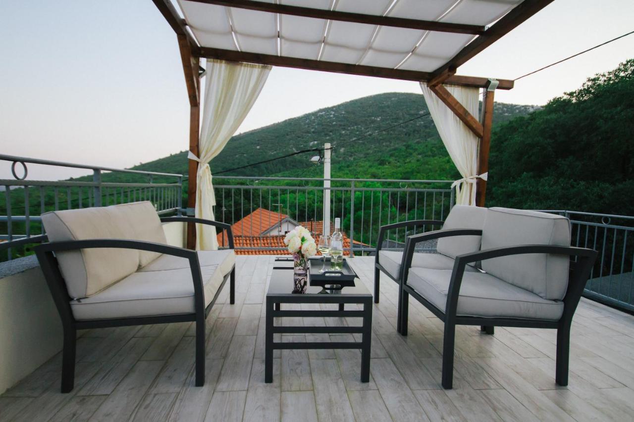 Villa Lanterna Prapatnica Esterno foto